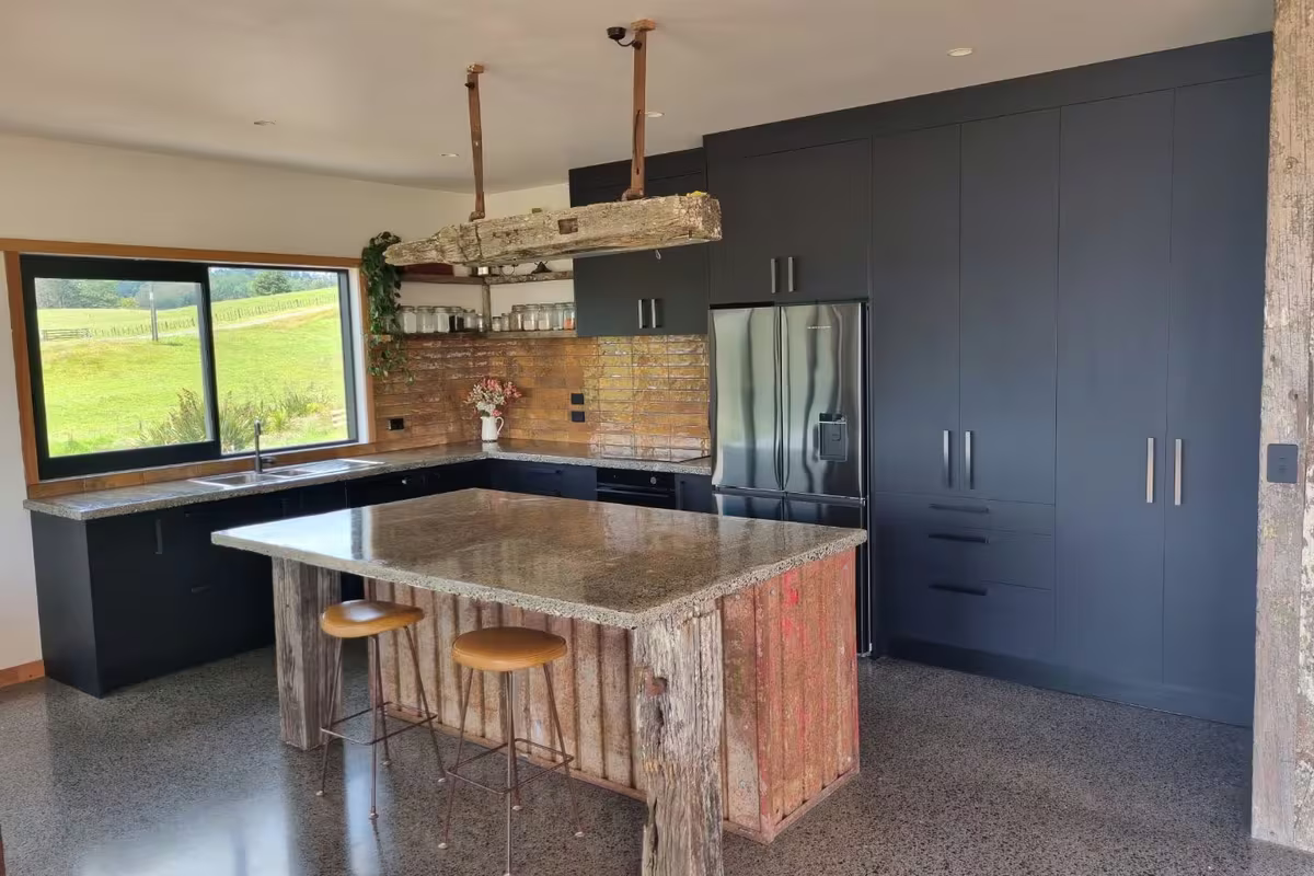 Custom cabinetry by Kamo Kitchens, Whangarei